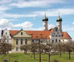 Restaurierungsarbeiten im und am Kloster Benediktbeuern