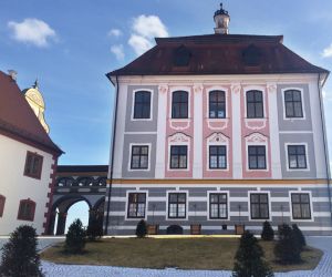 Schloss Weingärtnerhaus Leitheim